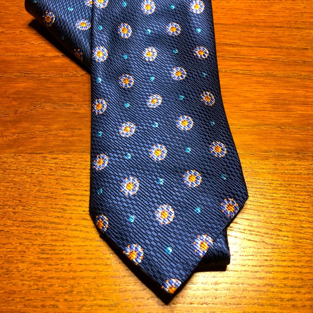 Ermenegildo Zegna necktie. All silk. Blue